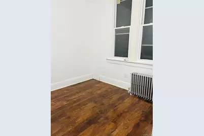 35-40 92 Street #2Fl Front, Jackson Heights, NY 11372 - Photo 5