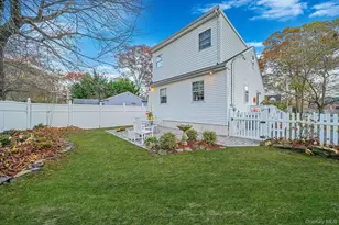 156 Clinton Ave, Patchogue, NY 11772 - Photo 31