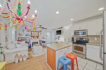 156 Clinton Avenue, Patchogue, NY 11772 - Photo 9