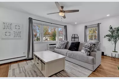 83 Finch #2B, Islip, NY 11751 - Photo 5