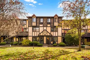 155 Devon Loop, New York, NY 10314 - Photo 1