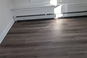 22 Murray Rd, Hicksville, NY 11801 - Photo 17