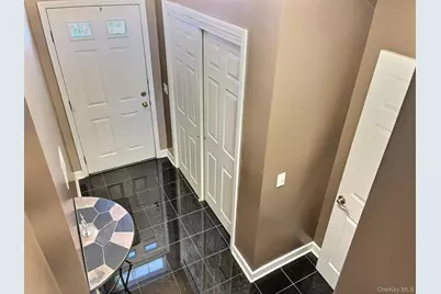 5004 Boulder Way, Wappingers Falls, NY 12590 - Photo 3