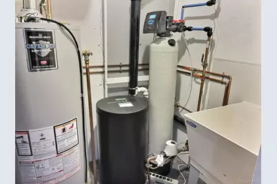 5004 Boulder Way, Wappingers Falls, NY 12590 - Photo 15