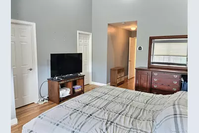 5004 Boulder Way, Wappingers Falls, NY 12590 - Photo 9