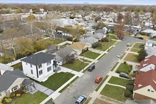 25 Countisbury Ave, Valley Stream, NY 11580 - Photo 43