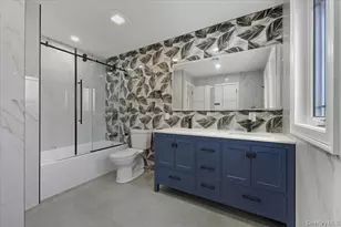 25 Countisbury Ave, Valley Stream, NY 11580 - Photo 17