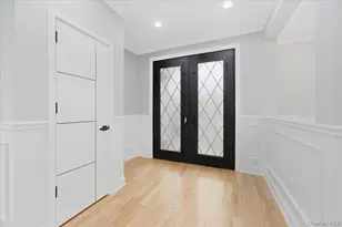 25 Countisbury Ave, Valley Stream, NY 11580 - Photo 3