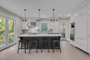 1 Deepdale Dr, Great Neck, NY 11021 - Photo 11