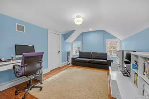 1 Deepdale Dr, Great Neck, NY 11021 - Photo 27