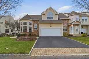 55 Tiffany Way, Nesconset, NY 11767 - Photo 3