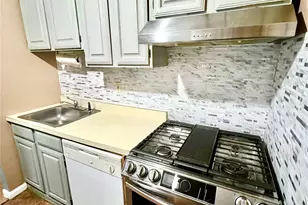 326 Concord Ln, Middletown, NY 10940 - Photo 7