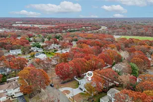 7 Sweetbriar Path, Lake Grove, NY 11755 - Photo 13