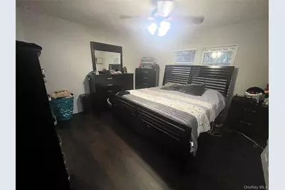 255 N 7th Street, Ronkonkoma, NY 11779 - Photo 11