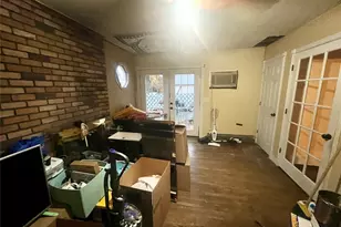 255 N 7th St, Ronkonkoma, NY 11779 - Photo 7