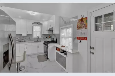 34-08 Murray Lane, Flushing, NY 11354 - Photo 5