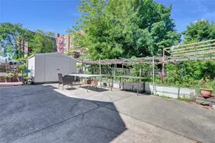 34-08 Murray Ln, Flushing, NY 11354 - Photo 13