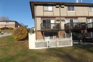 5 Millholland Dr, Fishkill, NY 12524 - Photo 3