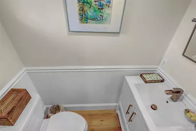 2848 Clubhouse Road, Merrick, NY 11566 - Photo 15