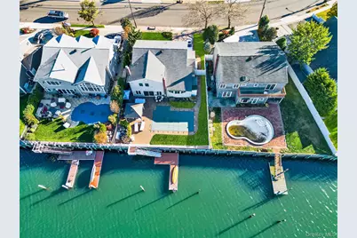 2848 Clubhouse Road, Merrick, NY 11566 - Photo 27