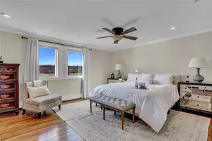 2848 Clubhouse Rd, Merrick, NY 11566 - Photo 17