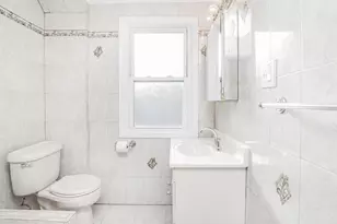 1813 Willow Ln, Bronx, NY 10461 - Photo 29