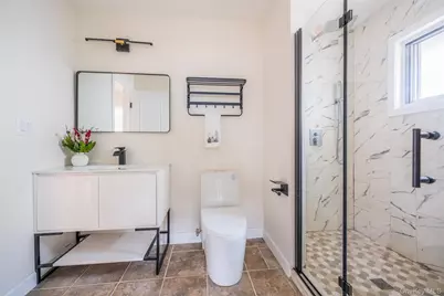 248 Kennedy Avenue, Hempstead, NY 11550 - Photo 17