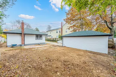 248 Kennedy Avenue, Hempstead, NY 11550 - Photo 31