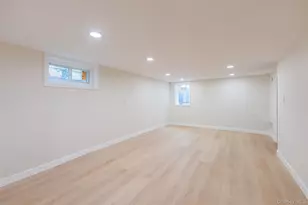 248 Kennedy Ave, Hempstead, NY 11550 - Photo 21