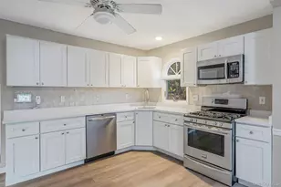 23 Dellmarie Ln, Nesconset, NY 11767 - Photo 11