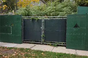 315 W 262nd St, Bronx, NY 10471 - Photo 3