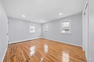 119-42 189th St, Saint Albans, NY 11412 - Photo 13