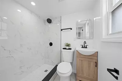 11942 189th Street, Saint Albans, NY 11412 - Photo 15