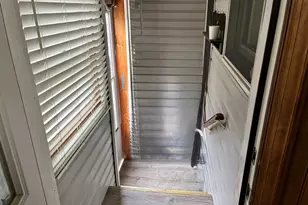 86 Scarcliffe Dr, Malverne, NY 11565 - Photo 13