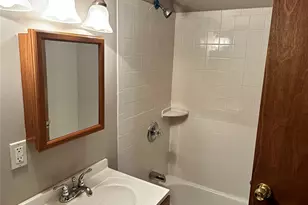 86 Scarcliffe Dr, Malverne, NY 11565 - Photo 7