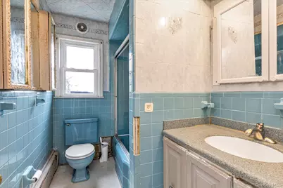 8 Jackson Street, Glen Cove, NY 11542 - Photo 7