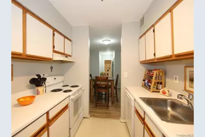 400 Mount Pleasant Avenue #1H, Mamaroneck, NY 10543 - Photo 7