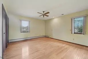 24 Brenda Ln, Bardonia, NY 10954 - Photo 33