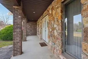 24 Brenda Ln, Bardonia, NY 10954 - Photo 7