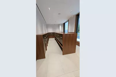 135 E 47th Street #21A, New York, NY 10017 - Photo 21