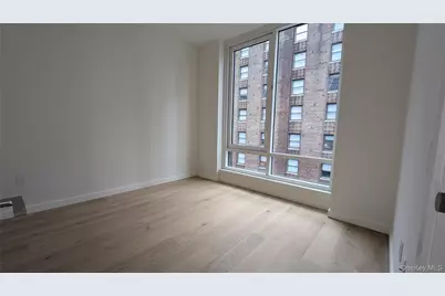 135 E 47th Street #21A, New York, NY 10017 - Photo 5