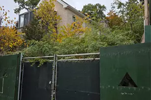 315 262nd St, Bronx, NY 10471 - Photo 1