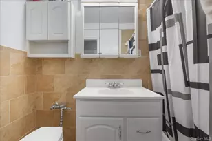 4315 Webster Ave, Bronx, NY 10470 - Photo 15