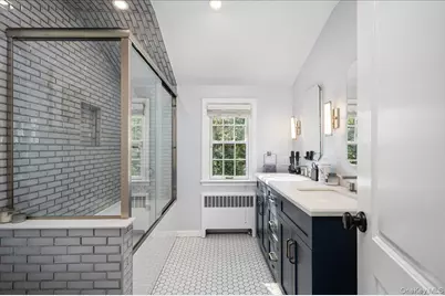 4 Wagon Wheel Road, Mamaroneck, NY 10543 - Photo 15