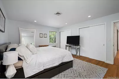 4 Wagon Wheel Road, Mamaroneck, NY 10543 - Photo 11