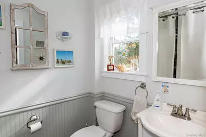 145 Drake Road, Pleasant Valley, NY 12569 - Photo 19