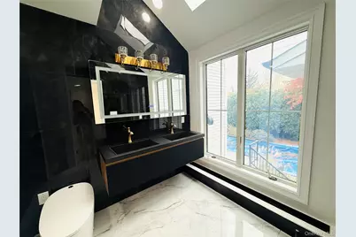 65 Mellow Ln, Jericho, NY 11753 - Photo 11