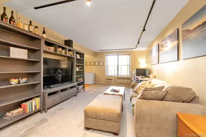 80-35 Springfield Blvd #4F, Oakland Gardens, NY 11364 - Photo 1