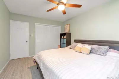 80-35 Springfield Blvd #4F, Oakland Gardens, NY 11364 - Photo 9