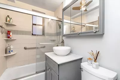 80-35 Springfield Blvd #4F, Oakland Gardens, NY 11364 - Photo 13